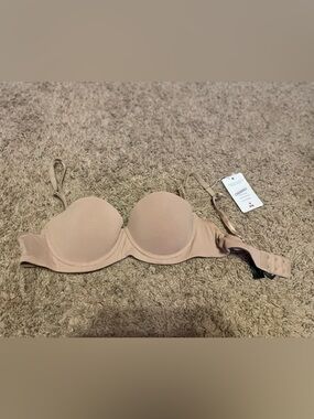 Strapless Nude Convertible Bra